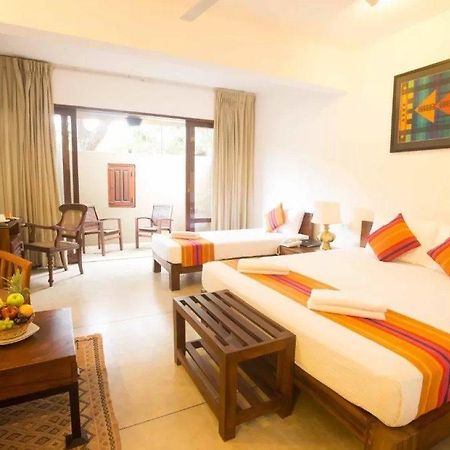 Jaffna Heritage Hotel Экстерьер фото